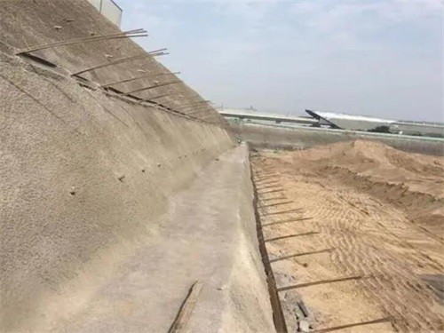 永新河道边坡加固